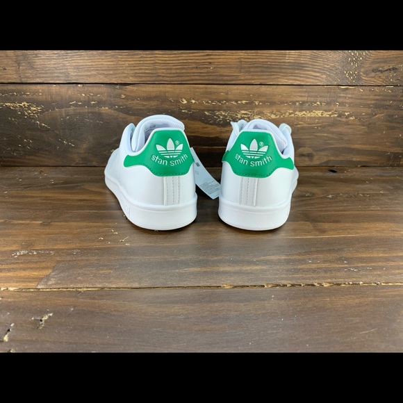 Adidas Stan Smith Juniors Shoes - Picture 8 of 9